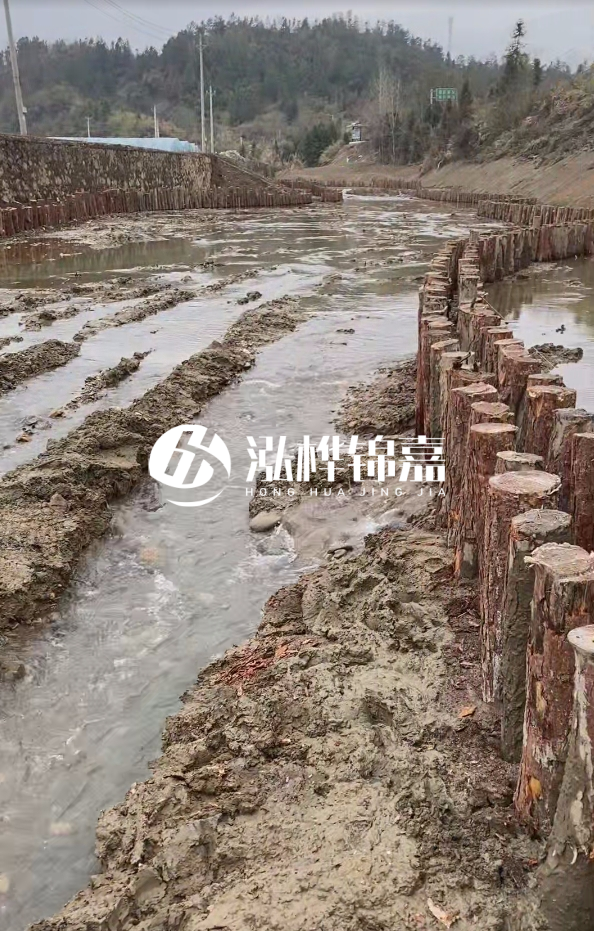 佳木斯河道清淤專業(yè)施工-河道清淤國家規(guī)定是幾米？