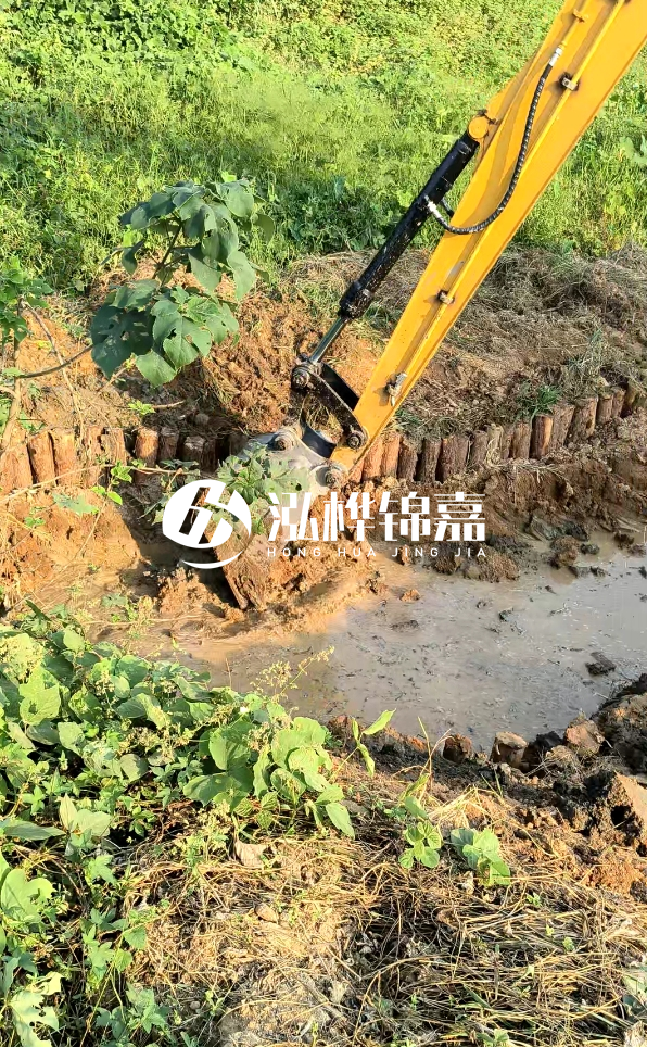 德州河道清淤專業(yè)施工-打完松木樁后為何需要立即清理淤泥？