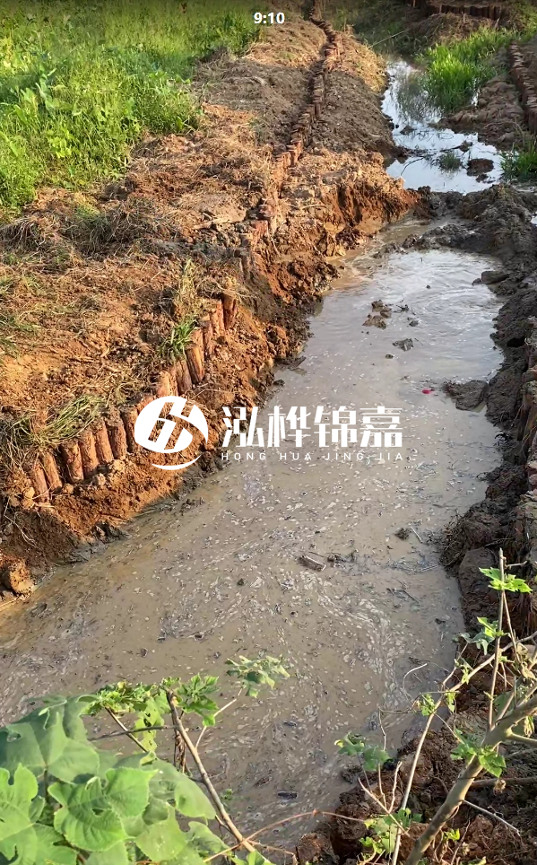 濮陽河道清淤專業(yè)施工-河道清淤價格和清淤深度有關系嗎？