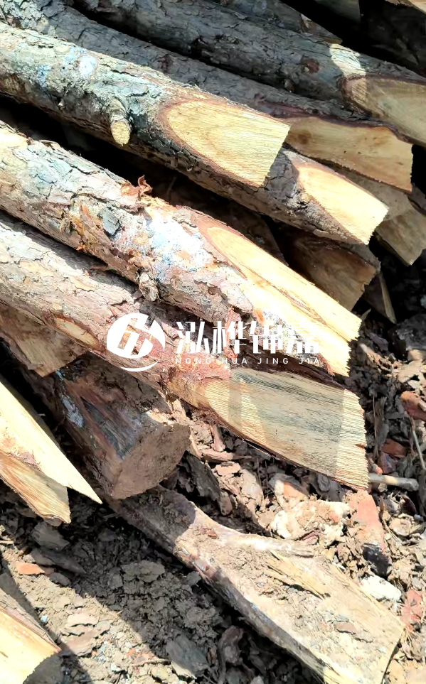 黃岡挖機(jī)打木樁專業(yè)施工-護(hù)坡木樁多少錢一根？