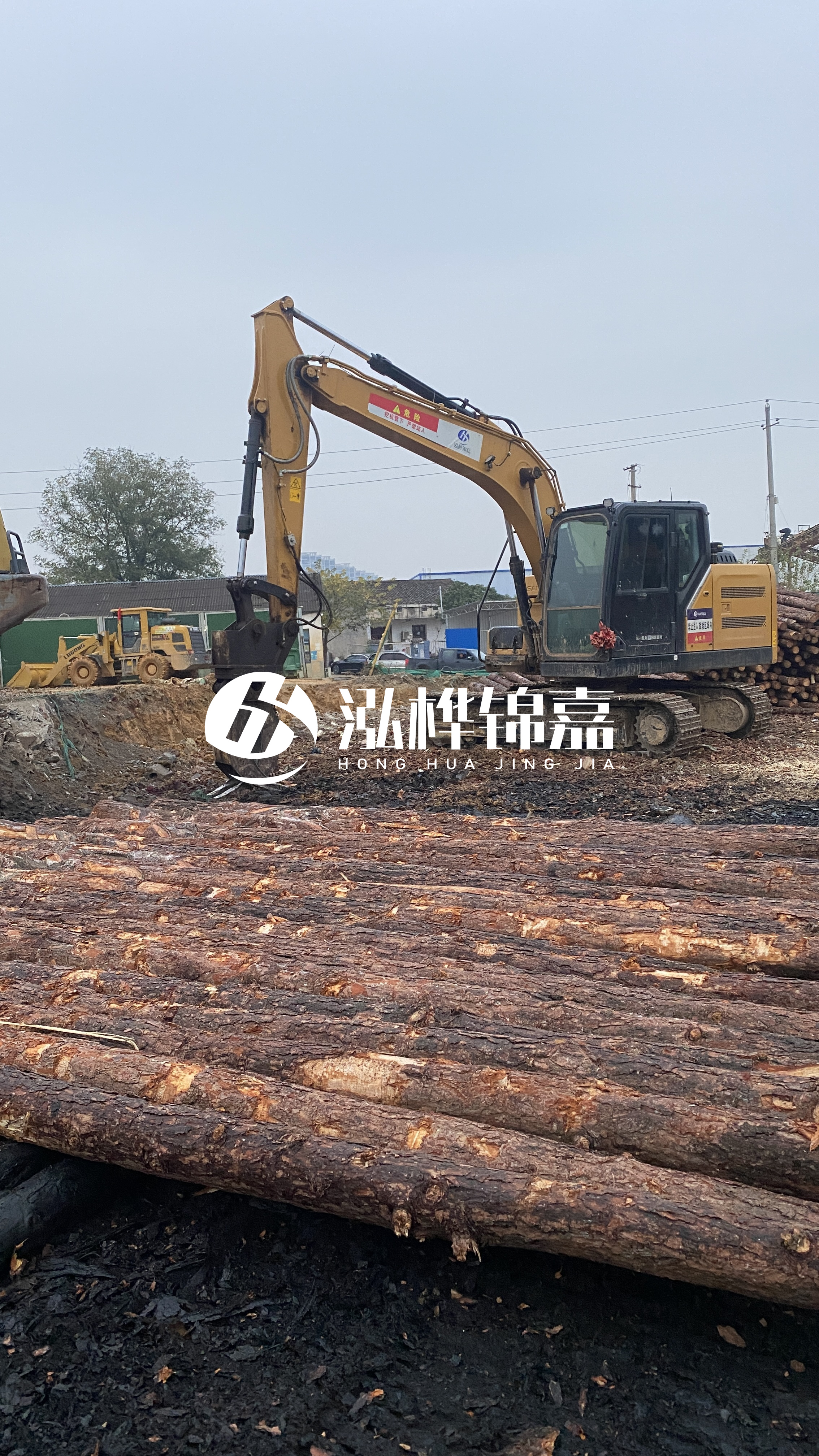 南京松木樁批發(fā)源頭廠家-松木樁打樁多少錢一米？