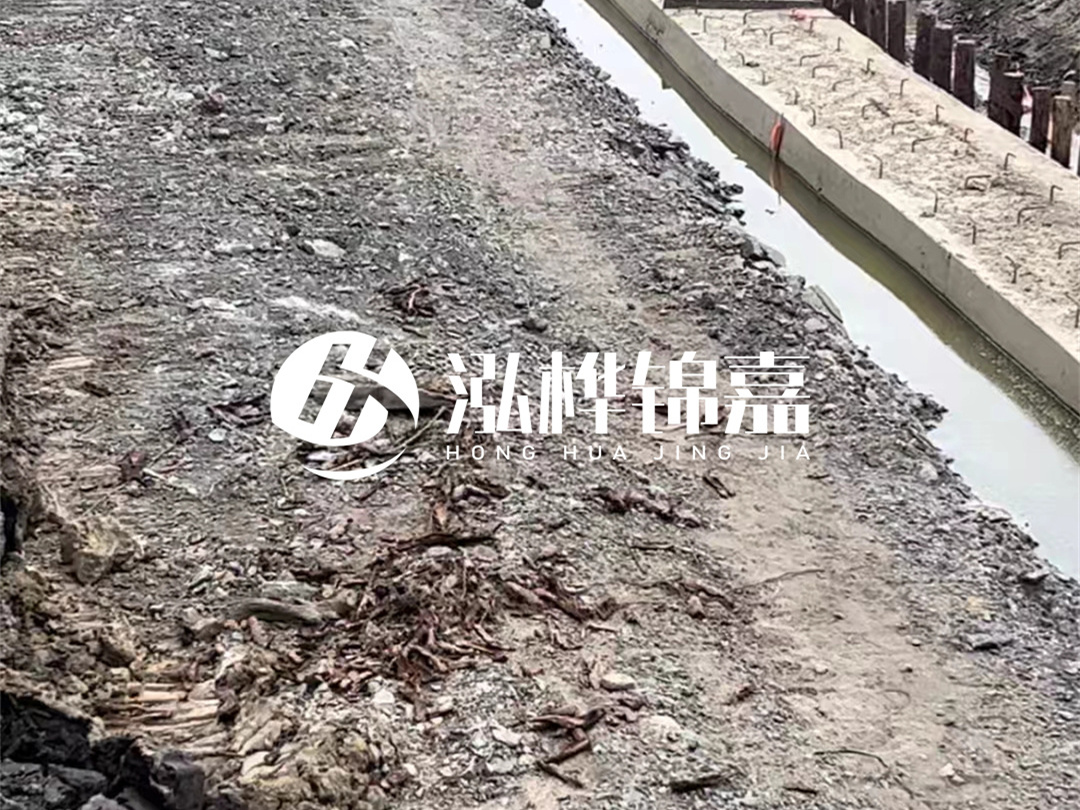 打樁木的用途是什么？河道打木樁好還是水泥樁好？