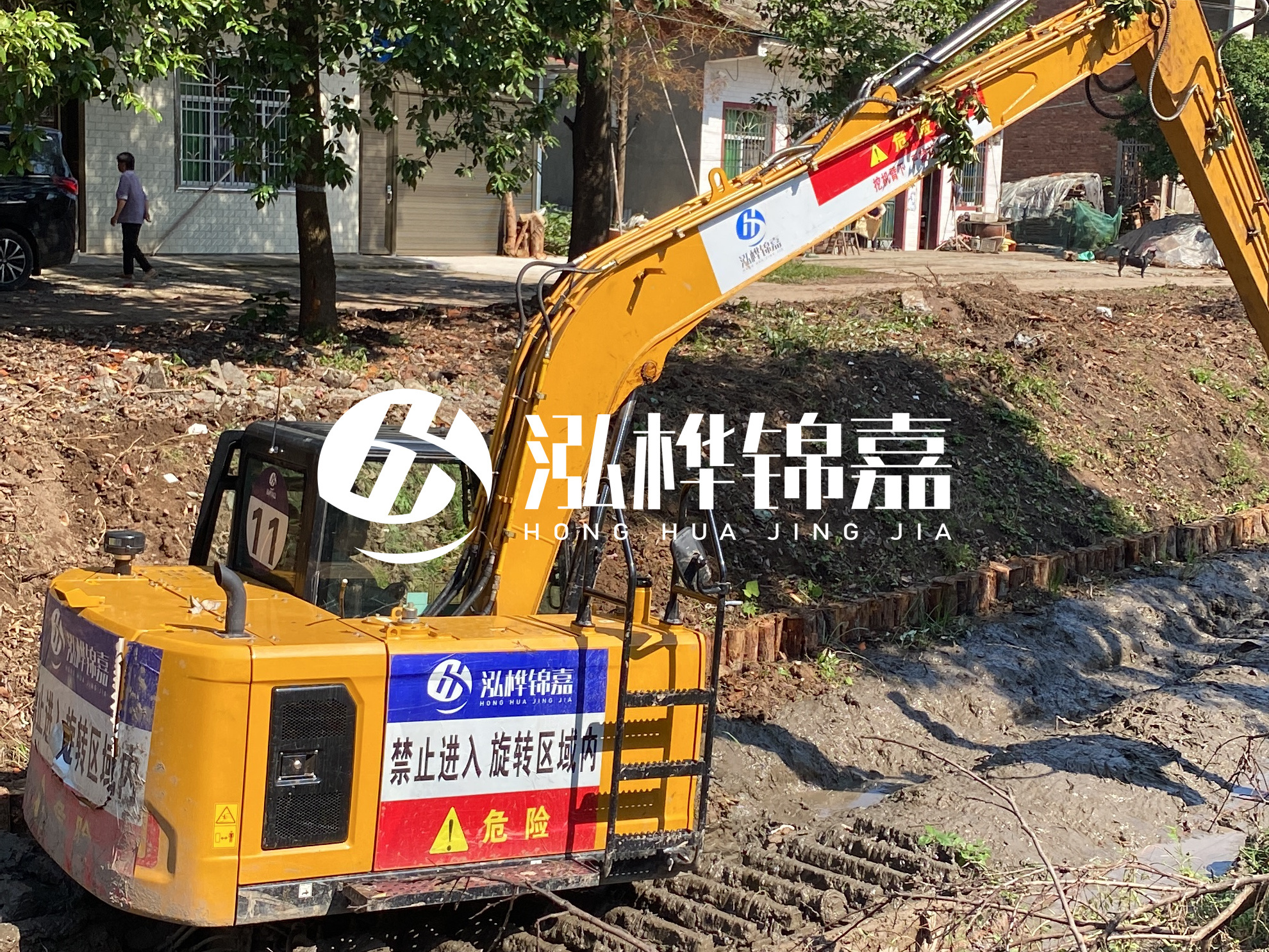 江蘇松木樁廠家泓樺錦嘉 - 6 米小頭 10 公分木樁多少錢？