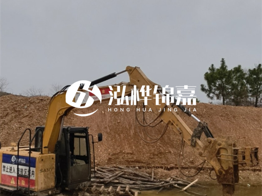 4 米防汛木樁多少根可以送貨上門？3 米松木樁 11-13 公分價格是多少？