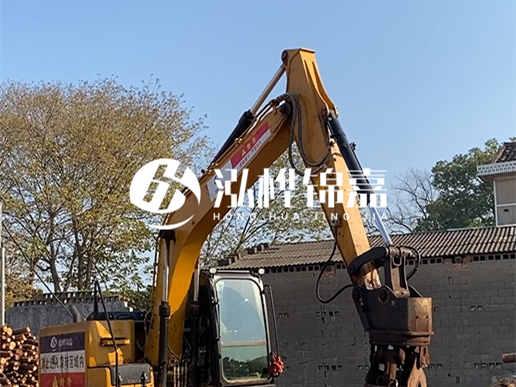 河道松木樁專業(yè)施工隊泓樺錦嘉-河道打木樁拉線的作用是什么？