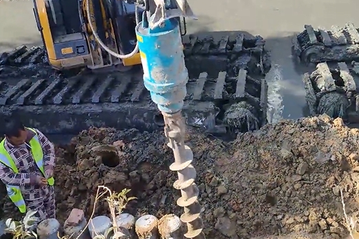 水泥樁批發(fā)廠家泓樺錦嘉-水泥仿木樁樁徑怎么確定？