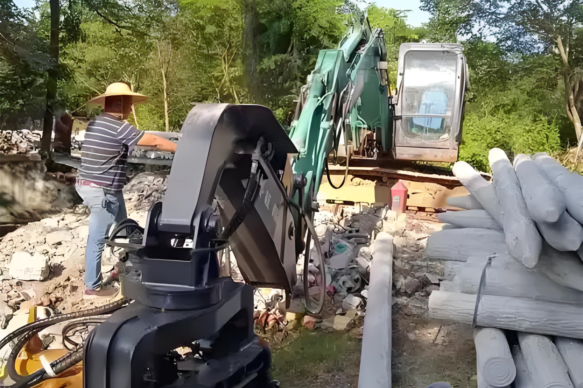 水泥樁批發(fā)廠家泓樺錦嘉-水泥仿木樁多少錢一根？